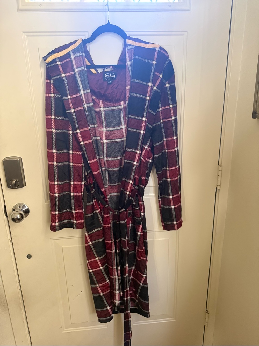 Dogg Supply by Snoop Dog Robe size Large